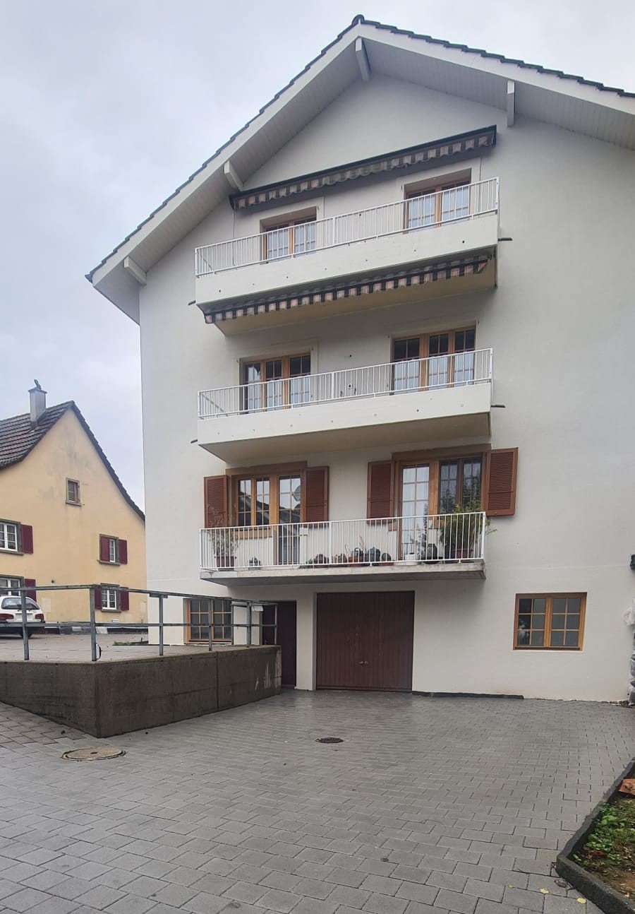 Kernsanierung MFH in Hofstetten