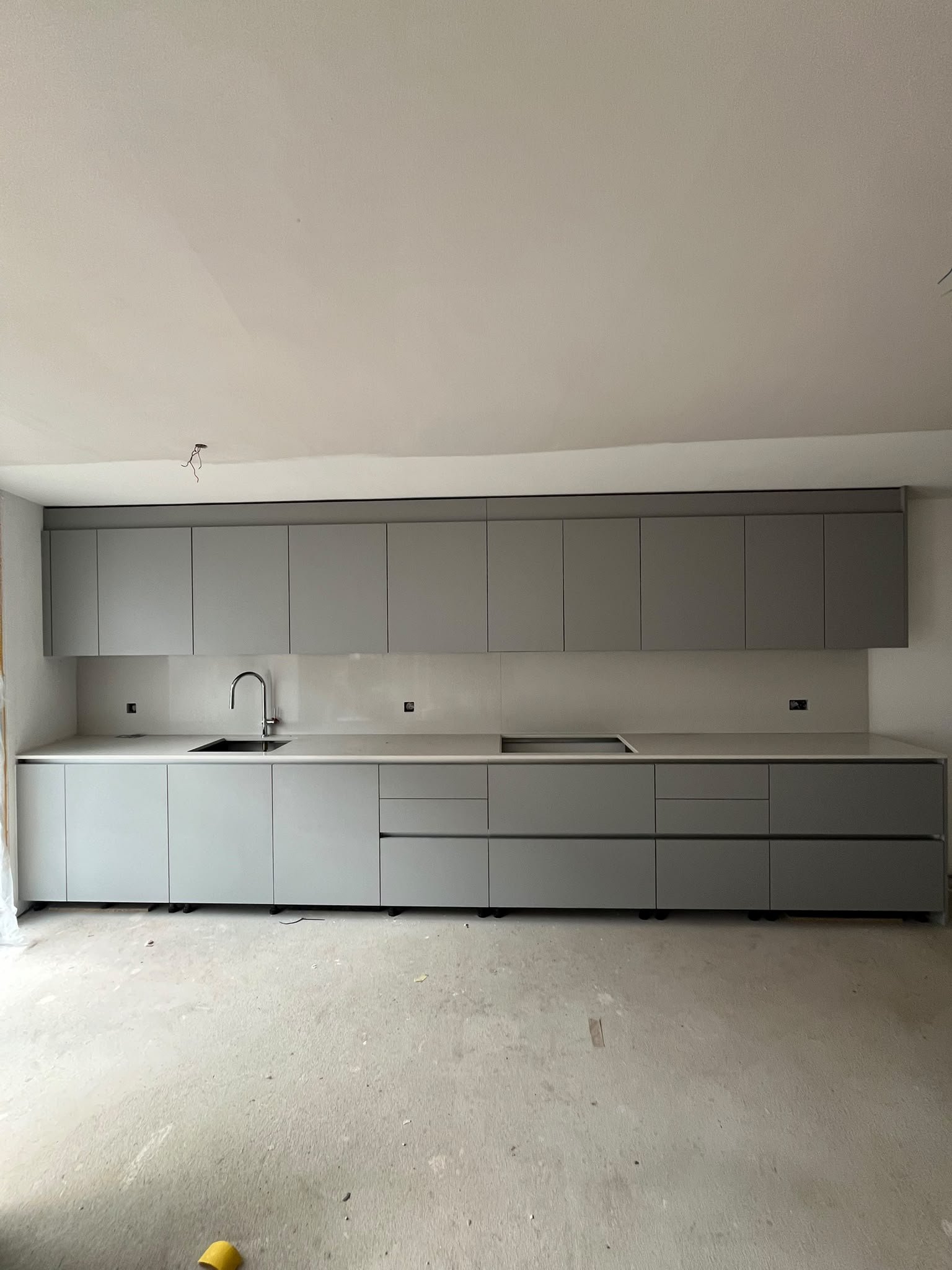 Neubau DEFH und EFH in Roveredo
